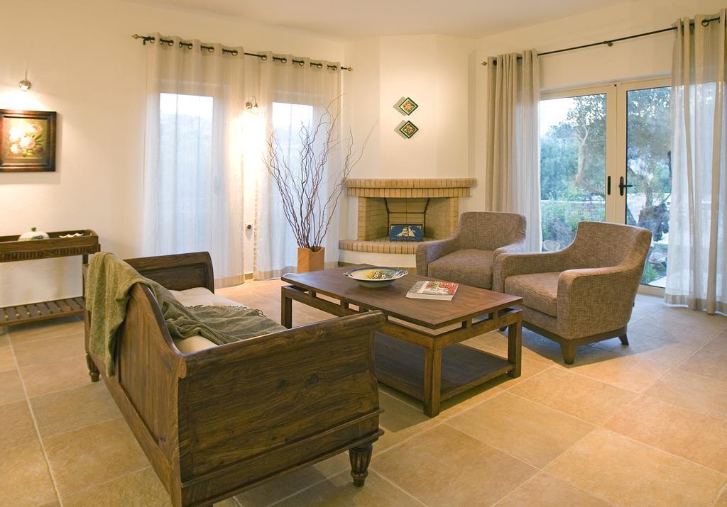 Istron Maisonettes With Private Pool 외부 사진